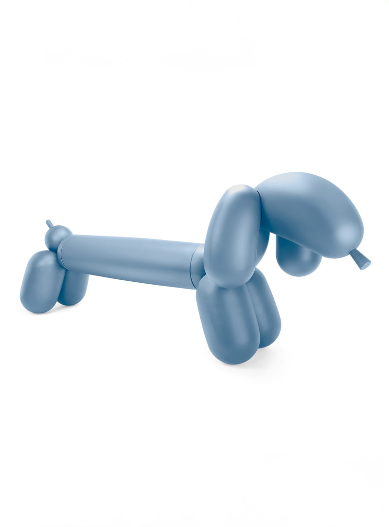Meet the Attackle Bench by Fatboy in Rain Blue – A whimsical, modern two-seater designed with a playful nod to balloon animals.
