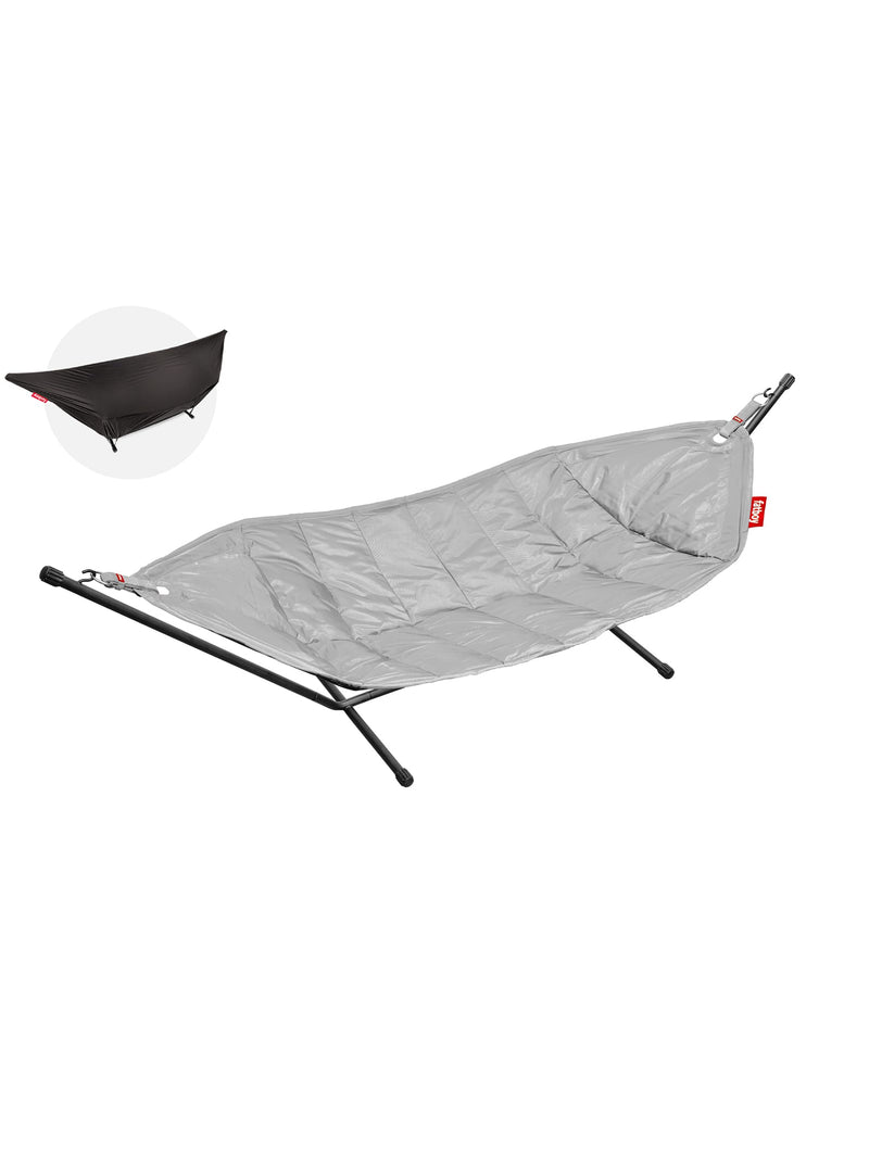 Fatboy Headdemock Deluxe with cover in light grey, UV-resistant and water-repellent luxury hammock with protective cover, perfect for outdoor use.