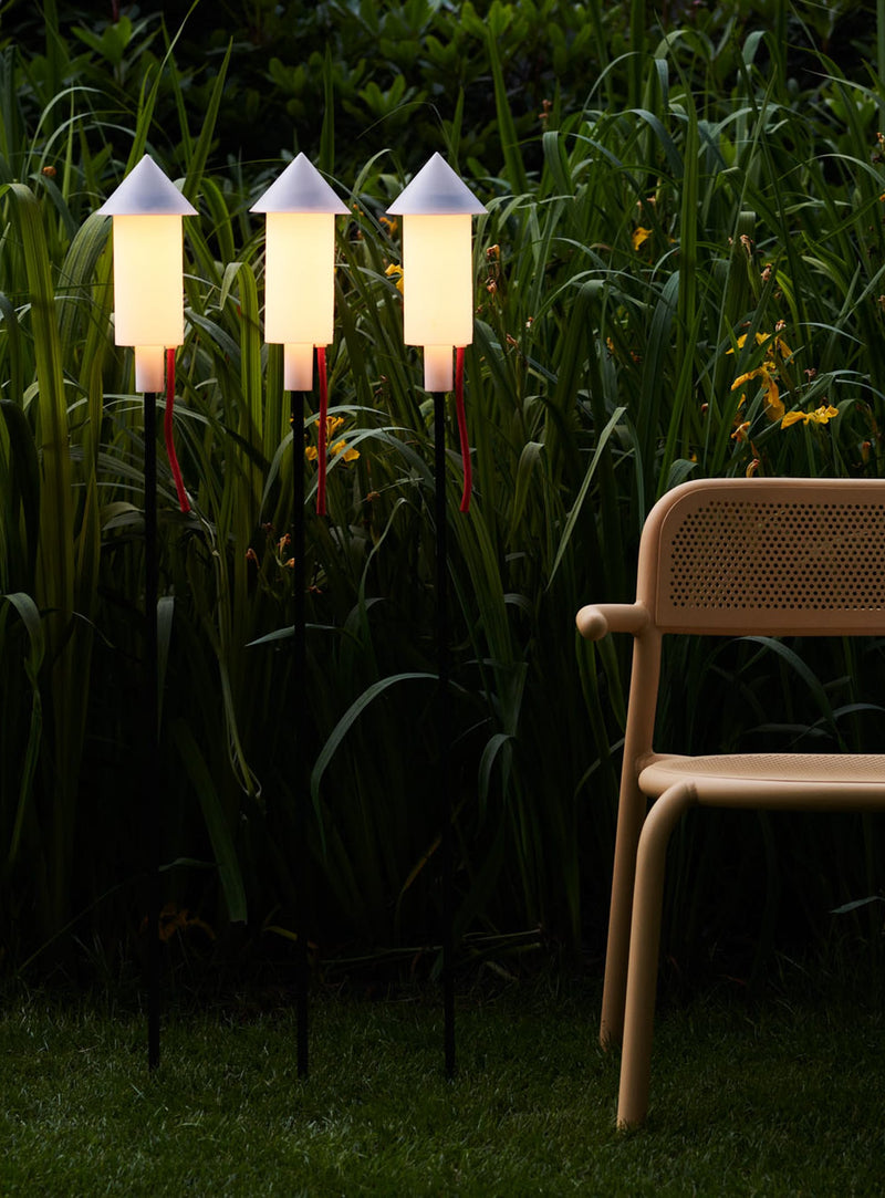 Fatboy Pret-a-Racket solar lights, set of 3 rocket-shaped outdoor lamps, perfect for adding playful illumination to Canadian gardens.