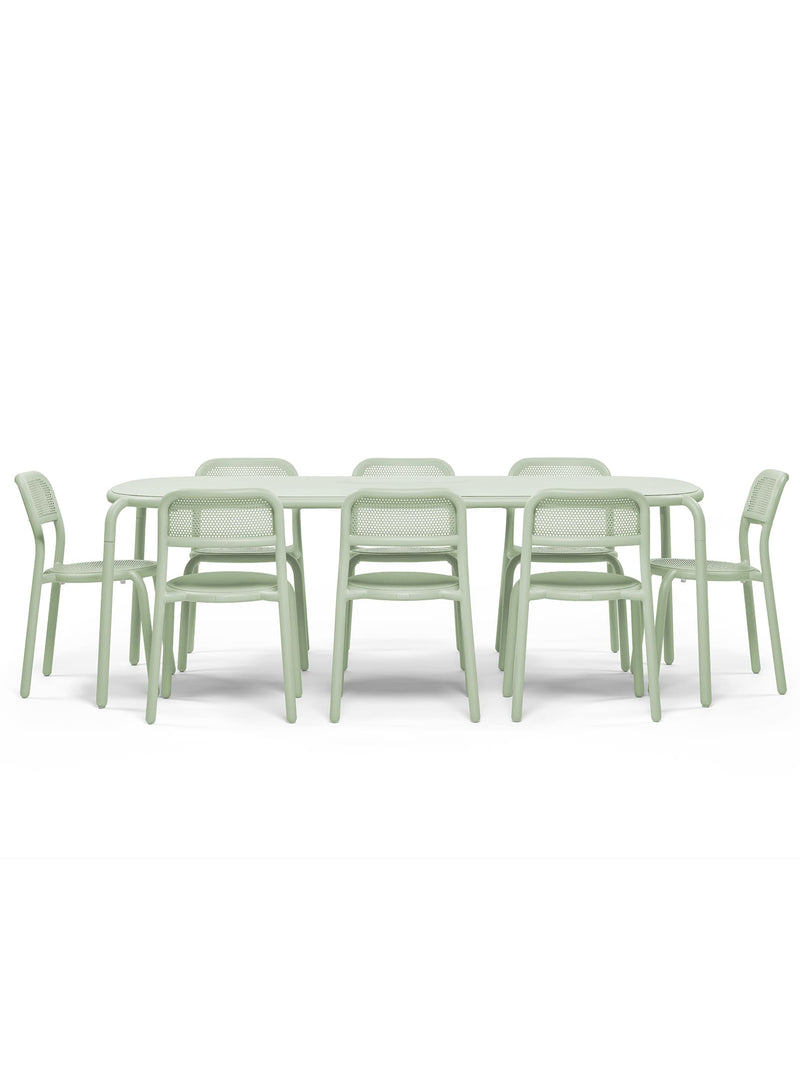 Toní Outdoor Dining Set in mist green by Fatboy — modern 8-seater aluminum Tablo table and eight chairs for patios, decks, and gardens.
