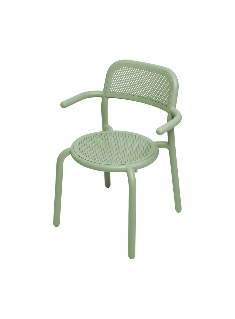 Fatboy Toní Armchair in mist green color, durable aluminum outdoor chair with rust-free, fade-resistant finish, perfect for Canadian patios and gardens.