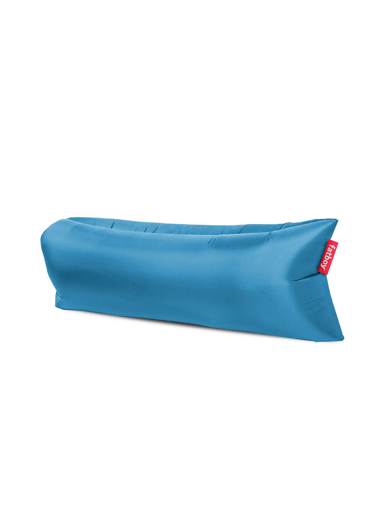 Fatboy Lamzac air sofa in sky blue color, portable and easy-to-inflate lounger with UV and water resistance, perfect for Canadian outdoor use.