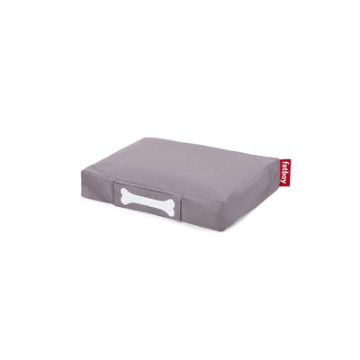 Doggielounge Stonewashed by Fatboy: ultra-soft, durable cotton dog bed, machine-washable cover, in grey color.