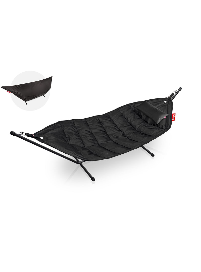 Fatboy Headdemock Deluxe with cover in black, UV-resistant and water-repellent luxury hammock with protective cover, perfect for outdoor use.