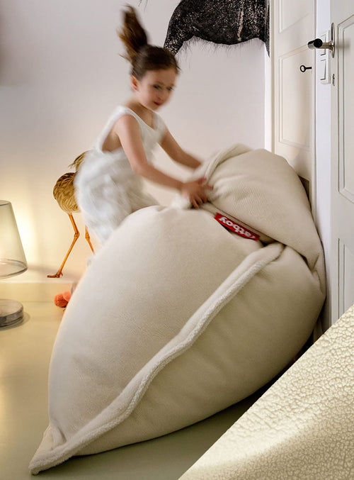 The Fatboy Slim Teddy bean bag brings a touch of warmth and luxury to Canadian homes, offering soft, plush comfort ideal for relaxing in living rooms or bedrooms.