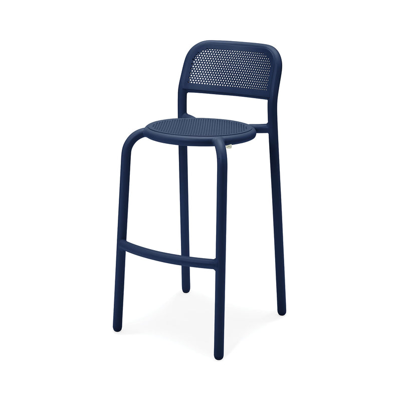 Fatboy Toní Barfly in Dark Ocean: durable, lightweight aluminum outdoor bar stool, weatherproof and corrosion-resistant.