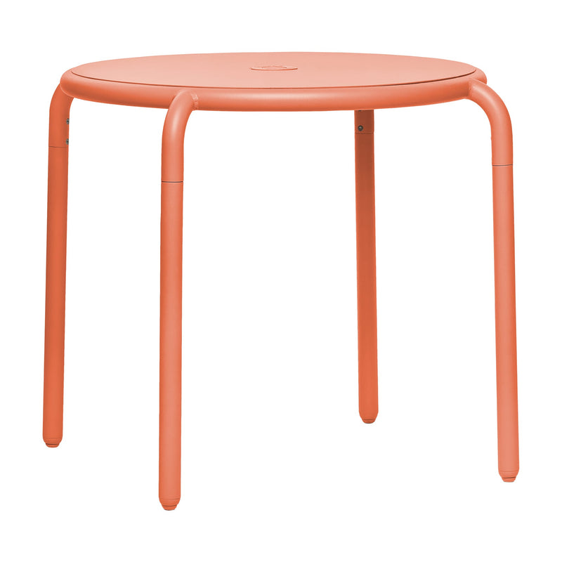 Toní Bistreau outdoor tangerine in desert color by Fatboy, up to 4-seater, lightweight aluminum, weather-resistant, perfect for Canadian patios and outdoor dining.